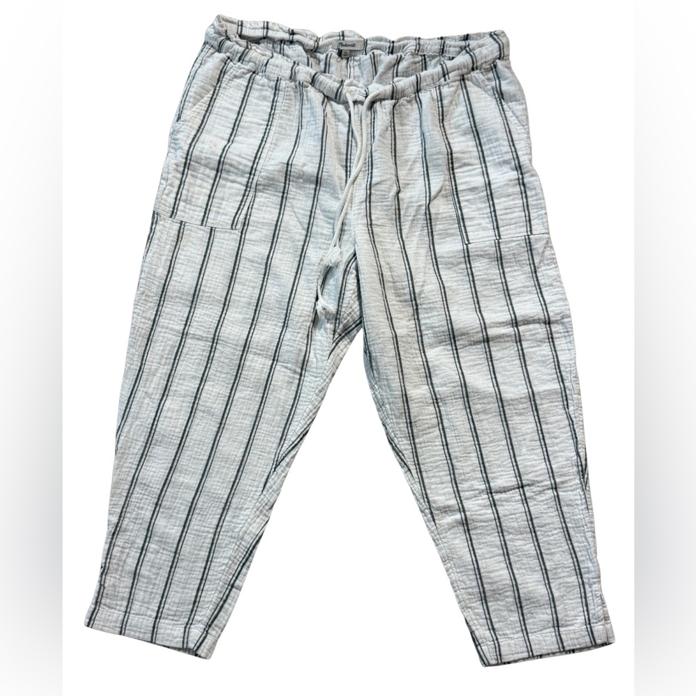Madewell Women's Capri White and Green Striped Pants 100% Cotton Size XL